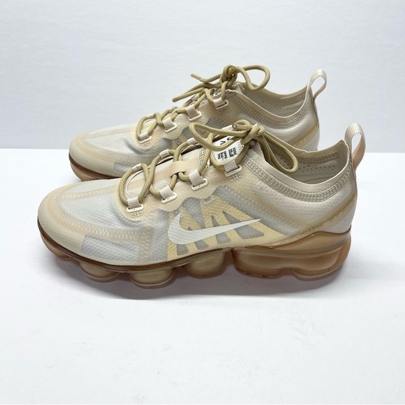 Nike Women's Air Vapormax 2019 Cream Sail-Light Bone - Picture 4 of 9